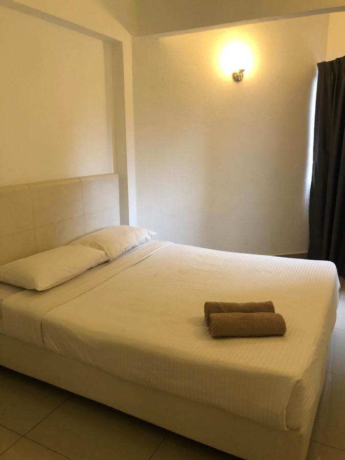 7 Sri Sayang 3bedroom Apartment Batu Ferringhi
