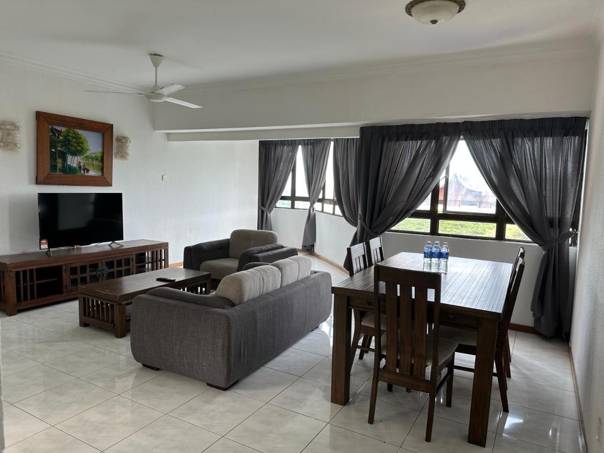 7 Sri Sayang 3bedroom Batu Ferringhi
